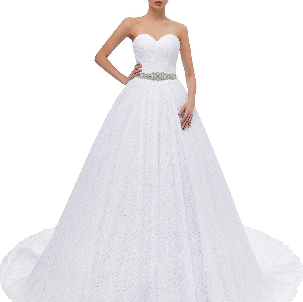 White Lace Wedding Dress w/accent belt/Petticoat and BRIDE dress bag